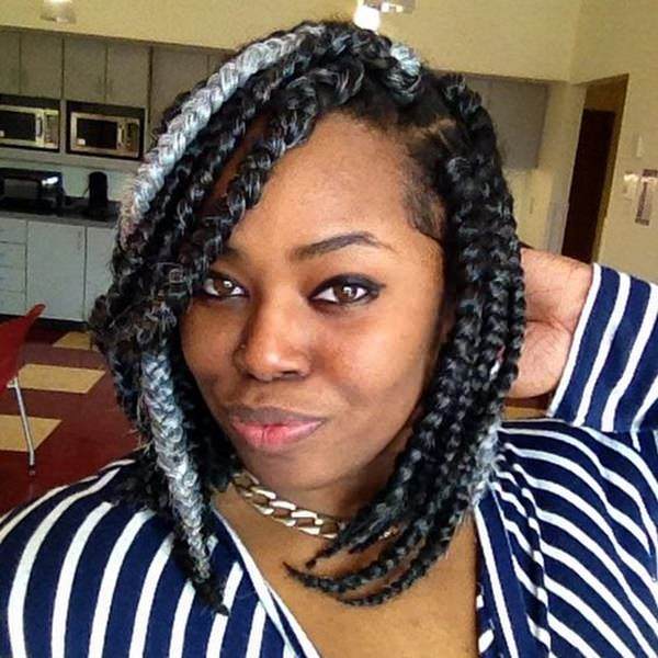 Box braids hairstyle for round face shape