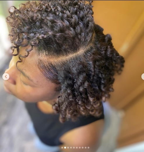 Defined Twist Out Curly Hair | CutAfrik Afro