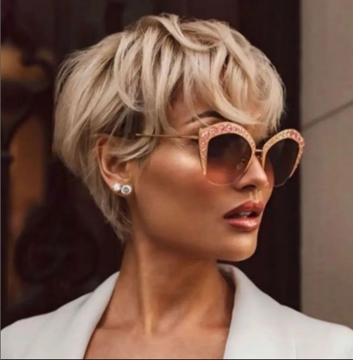 20 Chic Short Pixie Haircut Ideas for 2024 - Pretty Designs | Short hair  styles pixie, Oval face hairstyles, Short hair pixie cuts